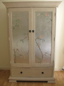 silver leafed panels with Chinoiserie detail