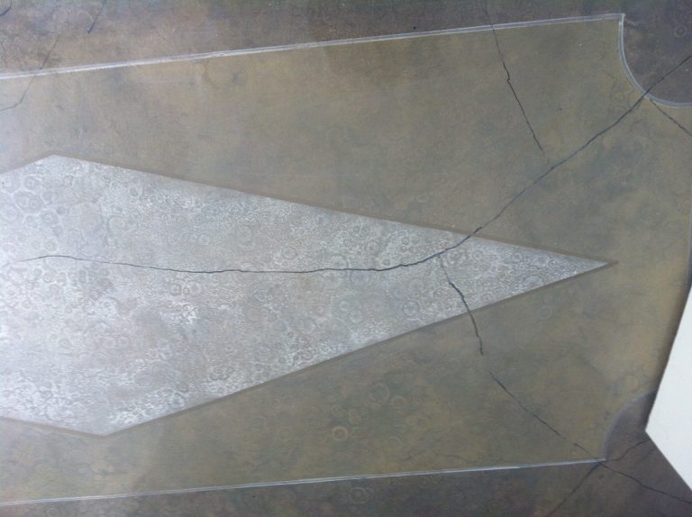 Wall Finishes-fossilized stone effect