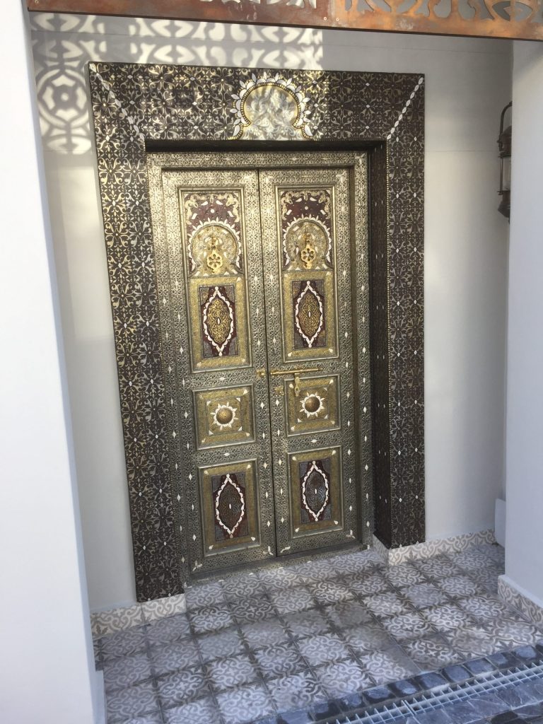 stencilled decorative border