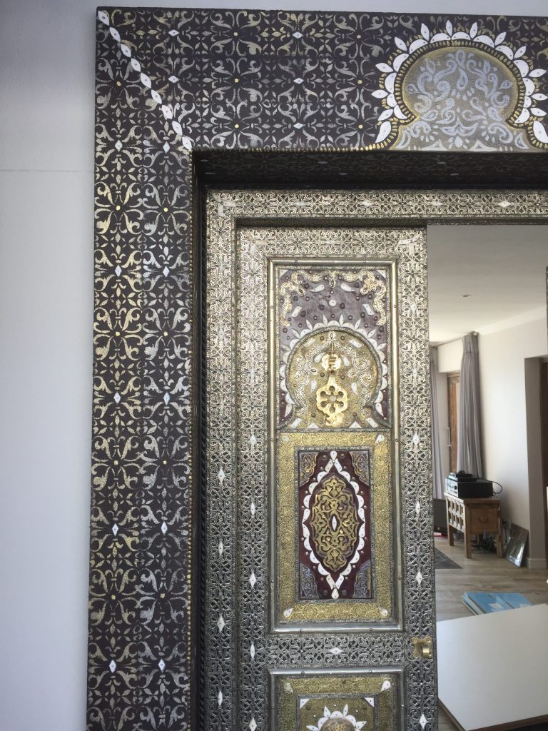 decorative stencilled border