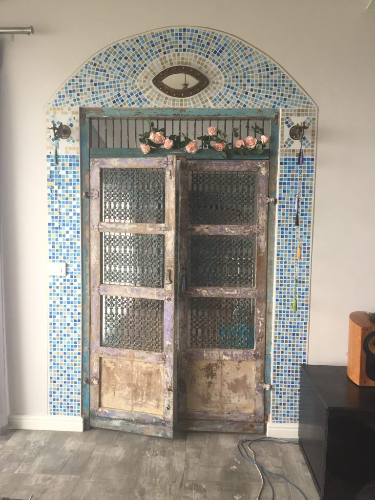 stencilled doorframe